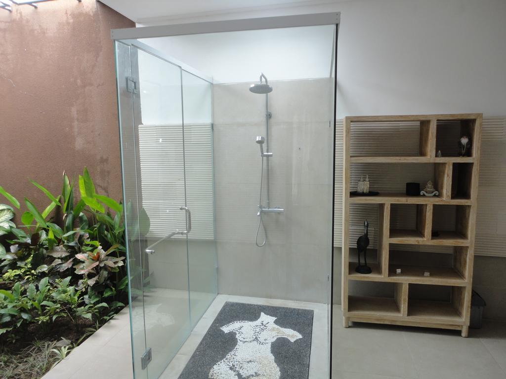 Villa Jenile Seminyak Eksteriør billede